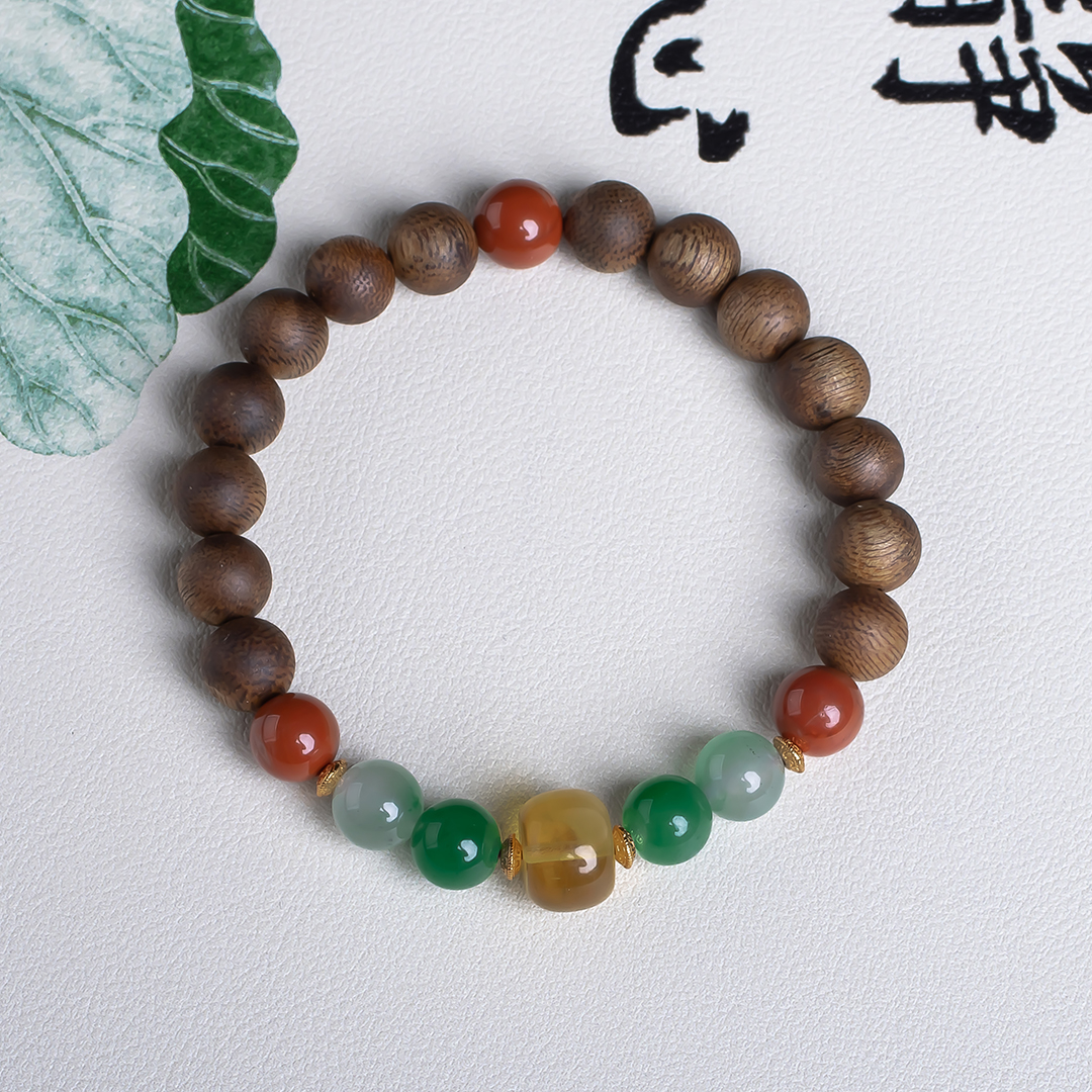 xy0575沉香+蜜蜡南红非洲翠手串