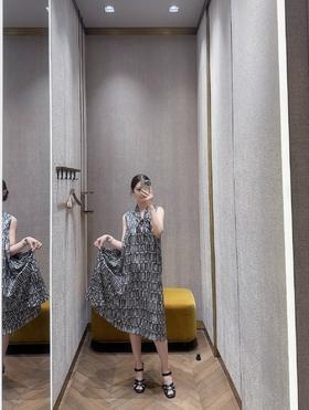 Max Mara 连衣裙女  9226095106-001 .