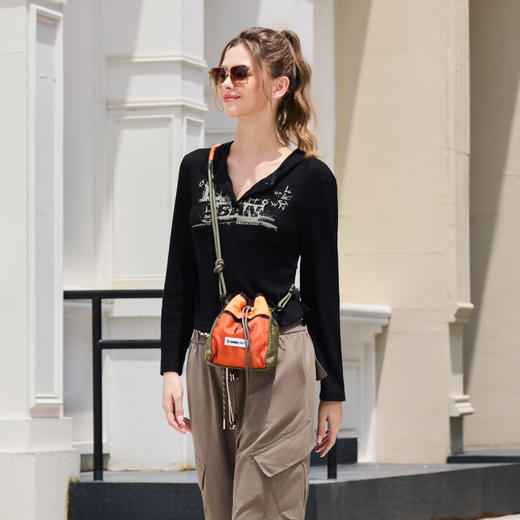 半身缘女装 秋季舒适针织字母印花修身连帽T恤253113P011TY023 商品图2