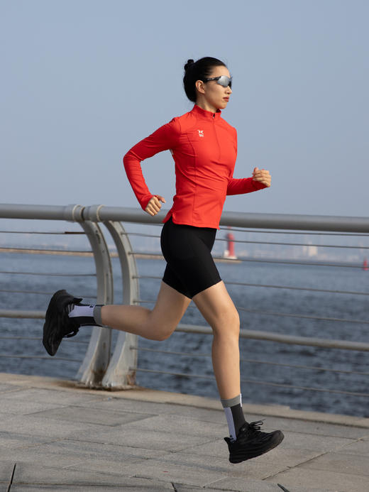 BODYWIT赤乌2.0女拼色立领长袖T恤 商品图3