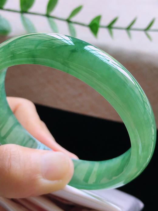 56正圈翡翠手镯 商品图0