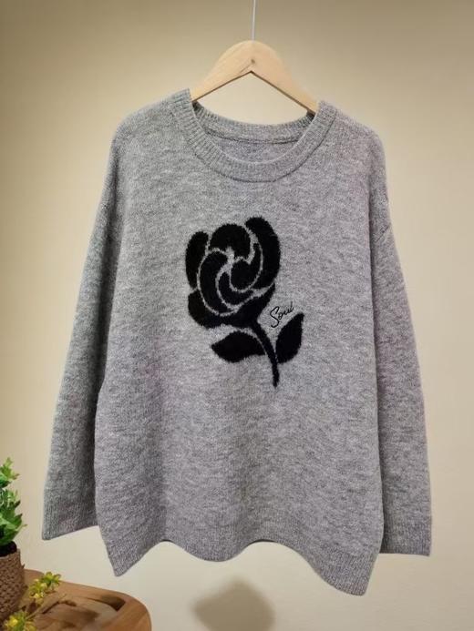吊牌839元【孤品捡漏】三彩G100 绵羊毛➕羊驼毛等玫瑰花灰毛衣-喜出 商品图1