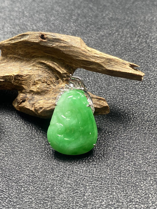 【FC0124】18K镶嵌翡翠冰种阳绿如意吊坠  有种有色 款式精美 吉祥如意 商品图1