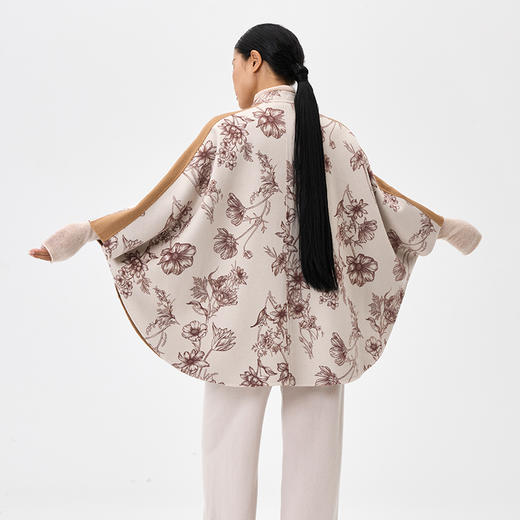 羊绒双面呢格桑花中式领斗篷  SJF97W350N 商品图7