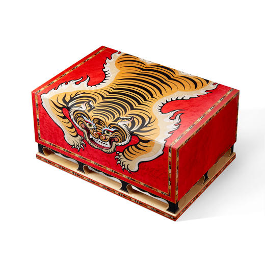 榴红色松赞虎雪茄保湿箱 商品图3