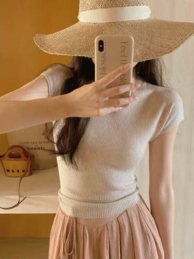 【孤品捡漏】G109卡其后背镂空修身打底衫-喜出