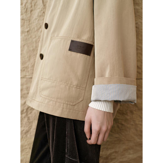 INSUN恩裳2025秋季巴恩风灯芯绒翻领夹克外套 商品图3