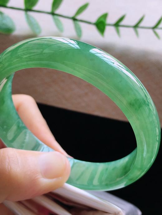 56正圈翡翠手镯 商品图5