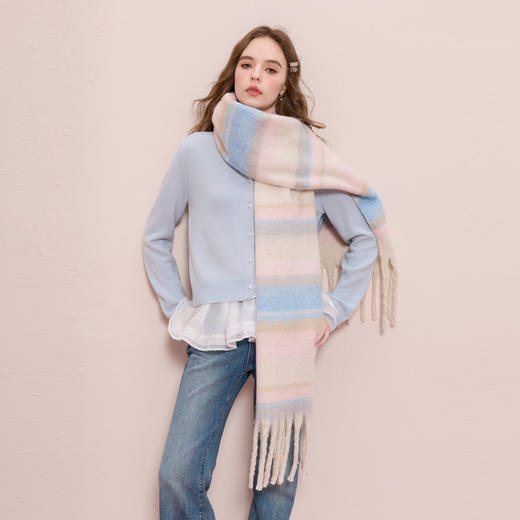 【臻暖围巾】三彩2025新款清新渐变条纹流苏拉毛保暖氛围感女 商品图4