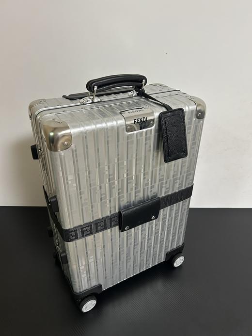 日默瓦 FENDI联名款限定行李箱（GD*MM） 商品图1