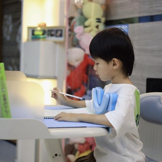 开学必备！！天文小树苗软垫矫姿器 JZ7629 商品图0