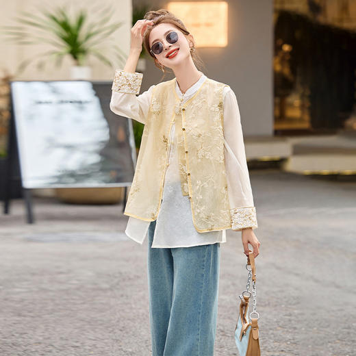 HR CPYY8125新中式国风刺绣微透马甲配长袖衬衫两件套 商品图2