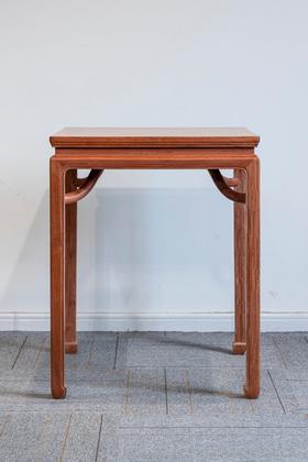 红桥红  家具严选  缅甸花梨(大果紫檀）  【60 马蹄腿霸王枨 小方桌 】