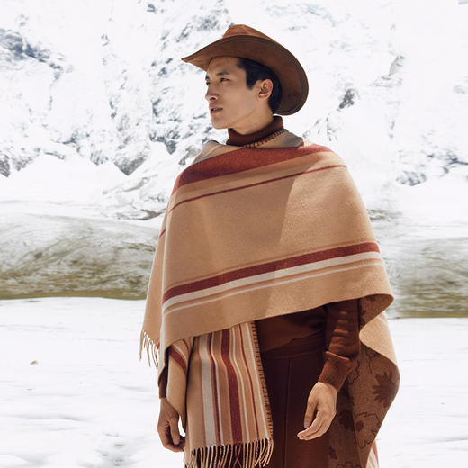 羊绒格桑花双面斗篷  SJF97W385N 商品图1