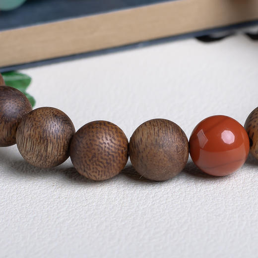 xy0575沉香+蜜蜡南红非洲翠手串 商品图5