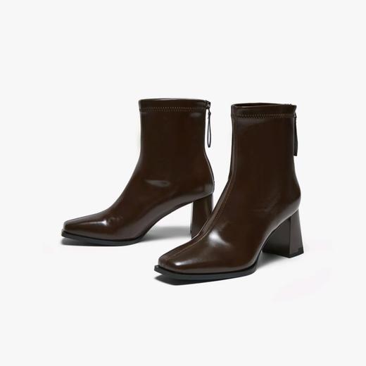 【云粉节】 BF楼百思图2025冬季新款气质方头高跟法式小踝靴女短靴B2812DZ5吊牌价799，现价299 商品图3