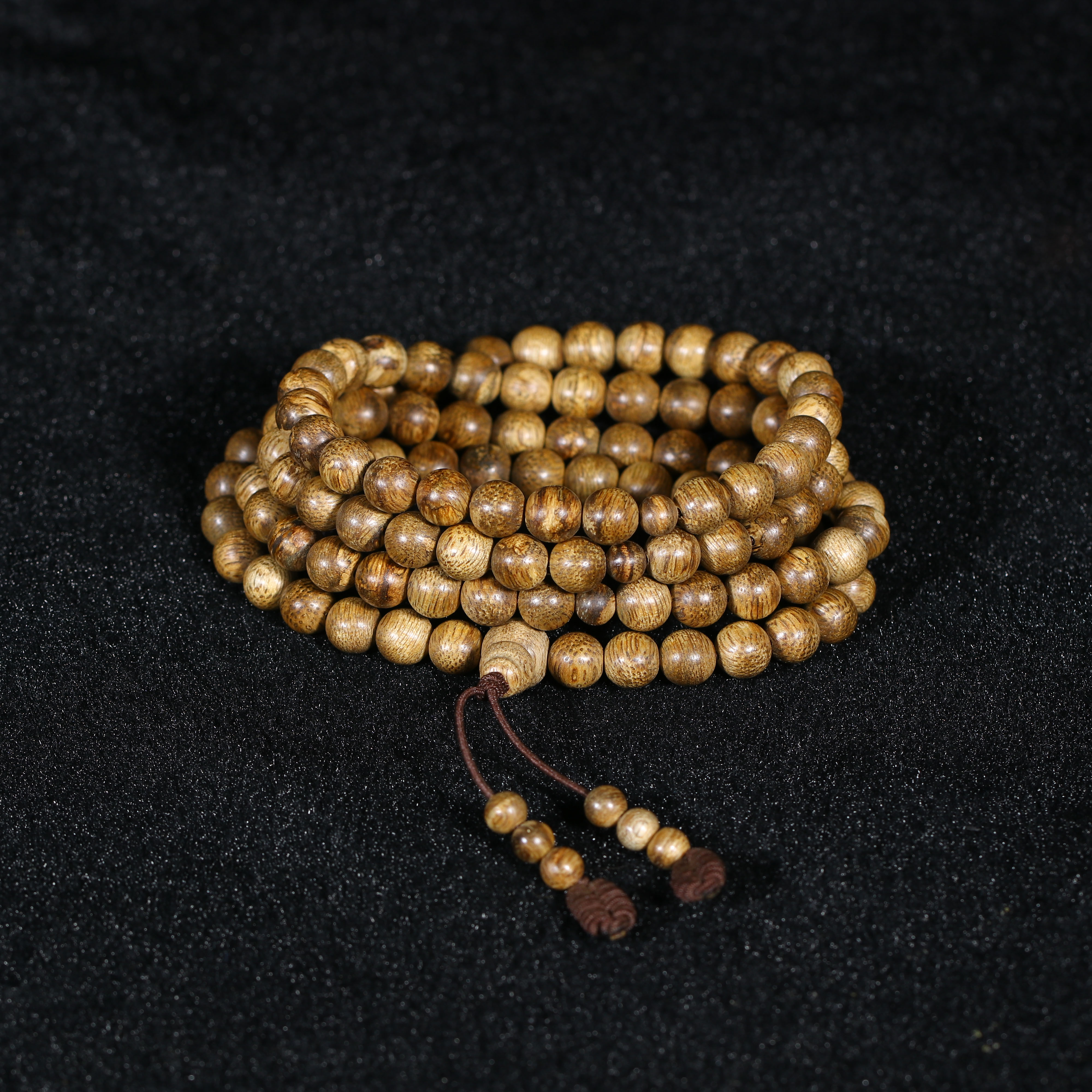 AN0826-007 达拉干念珠 18.08g 7.4mm* 108颗