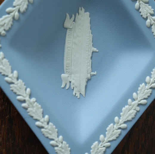 英国Wedgwood Jasperware系列玉石浮雕首饰盘 商品图7