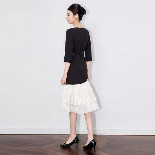 「高货wl」全新升级【铂金会员358/天猫479/差价121】(95709)洛诗琳2025秋季优雅设计感不规则荷叶边拼接收腰连衣裙女 商品图1