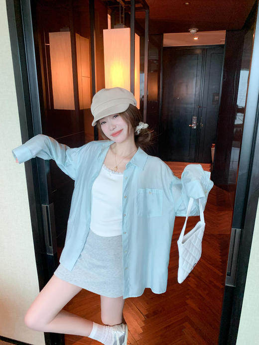 【169元任选2件】最后一波现货！休闲通勤水蓝色宽松长袖衬衫 商品图0