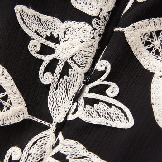 「高货wl」全新升级【铂金会员330/天猫449/差价119】(94931)洛诗琳气质轻奢刺绣花连衣裙2025秋季收腰显瘦大摆A字裙女 商品图3