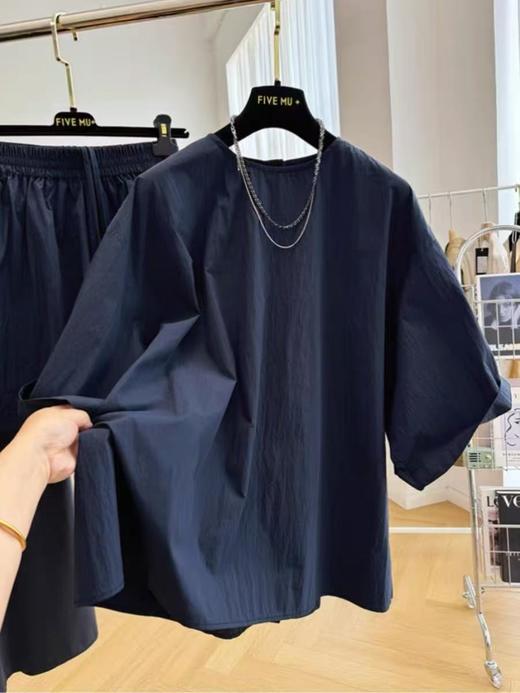 【孤品捡漏】G110藏青宽松后系扣上衣-喜出 商品图2