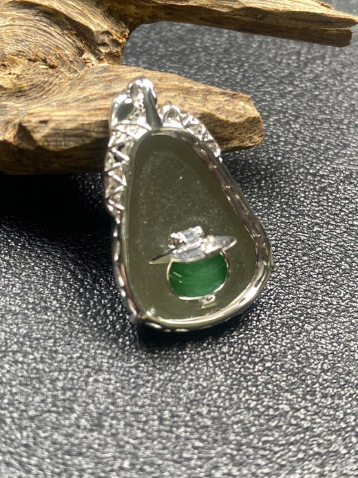 【FC0124】18K镶嵌翡翠冰种阳绿如意吊坠  有种有色 款式精美 吉祥如意 商品图3