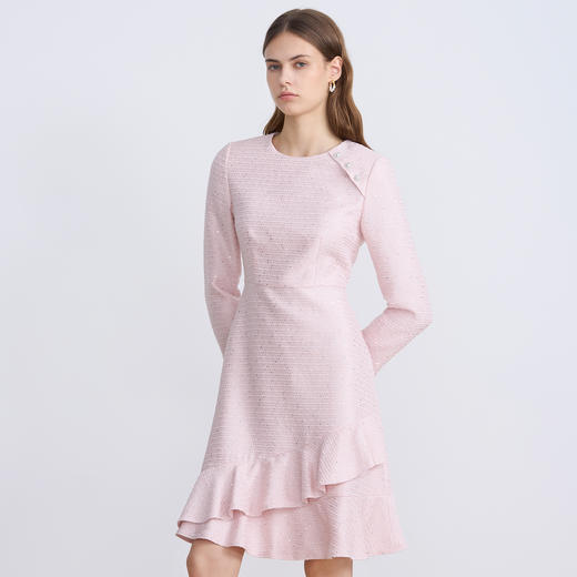 EITIE爱特爱精致粉色粗花呢荷叶裙摆圆领通勤2025秋季新款连衣裙C2507842 商品图2