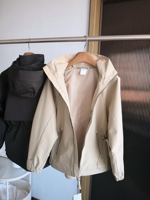 点此购买 迪桑特WOMEN'S STUDIO系列春秋季女士梭织外套 bk 328762 商品图9