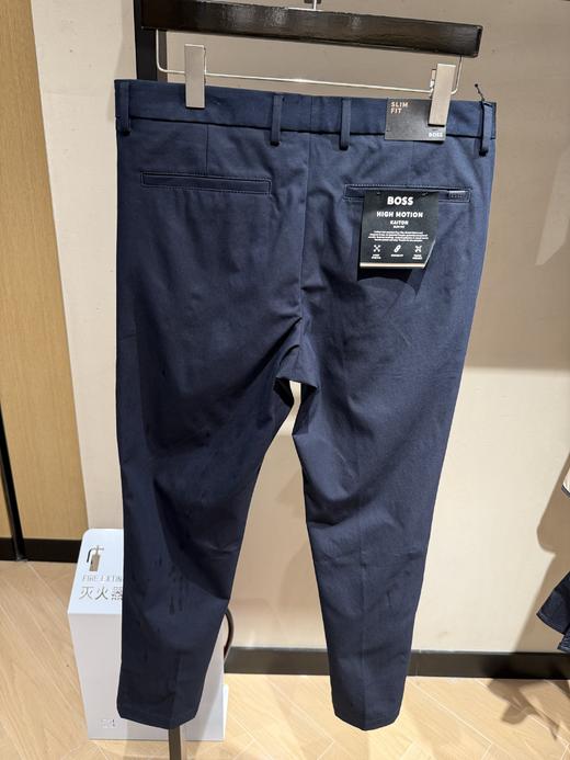 HUGO BOSS 长裤男  50543945-404 . 商品图1