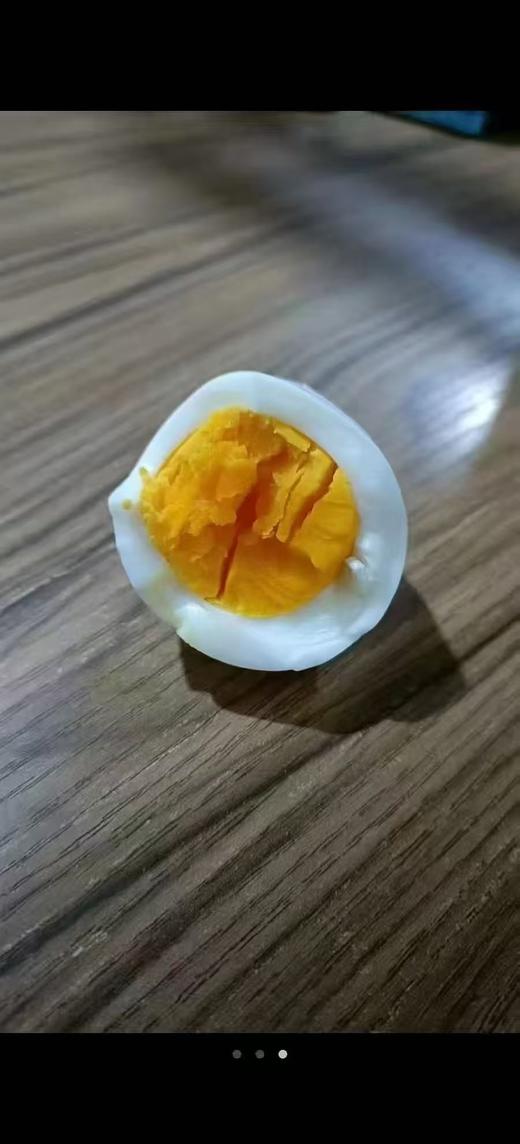 周日取货：【绿壳散养乌鸡蛋】一板30枚（净重约2斤左右）营养丰富，蛋香四溢，口感细腻。 商品图4