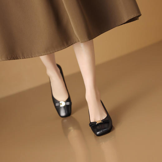 【预售5天】棕色方头复古高跟鞋女款单鞋新款真皮头层牛皮蝴蝶结女鞋5cmHY&H3472 商品图3