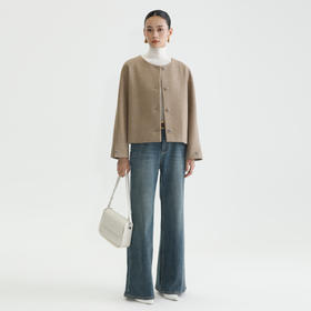 卡莉朵拉大衣C28D7717