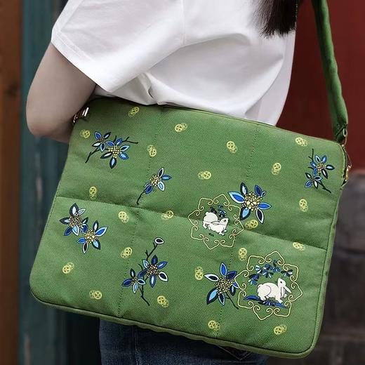 玉兔花神斜挎包 13英寸电脑包 商品图4