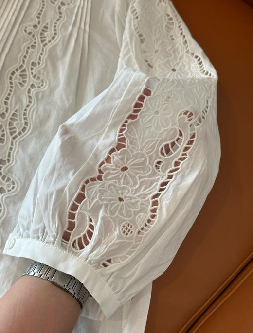 伊芙丽重工镂空刺绣上衣衬衫082804 商品图6