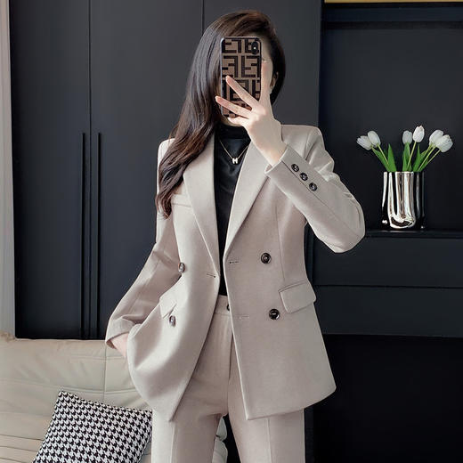 奢姿女装2025新款气质翻领职业套装女士时尚双排扣西装裤子两件套250918891 商品图3