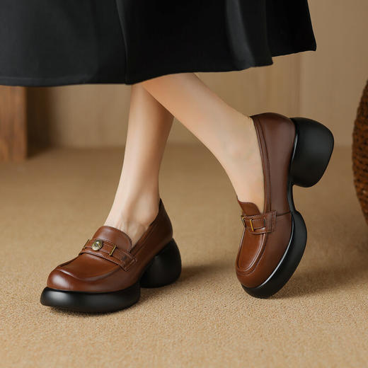 【预售5天】英伦风厚底小皮鞋女真皮圆头松糕鞋秋季复古高跟单鞋DTN&B369-3 商品图0