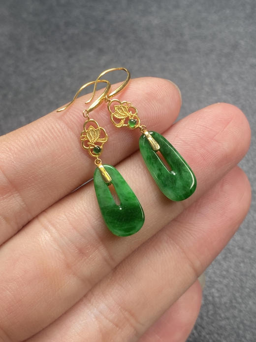 【FC0147】18K镶嵌翡翠阳绿耳坠 色泽阳绿  款式精美 商品图2