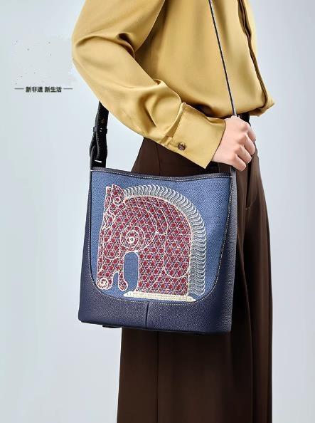 新中式刺绣包包设计感斜挎包，民族风单肩包百搭中国风TX-M110695 商品图2