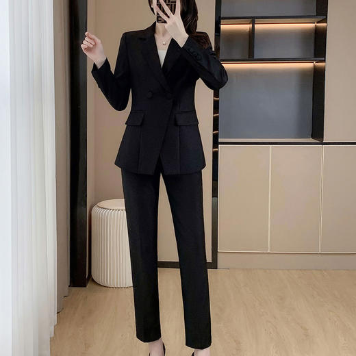 奢姿女装2025新款气质翻领职业套装女士时尚包扣西装裤子两件套250136211 商品图4