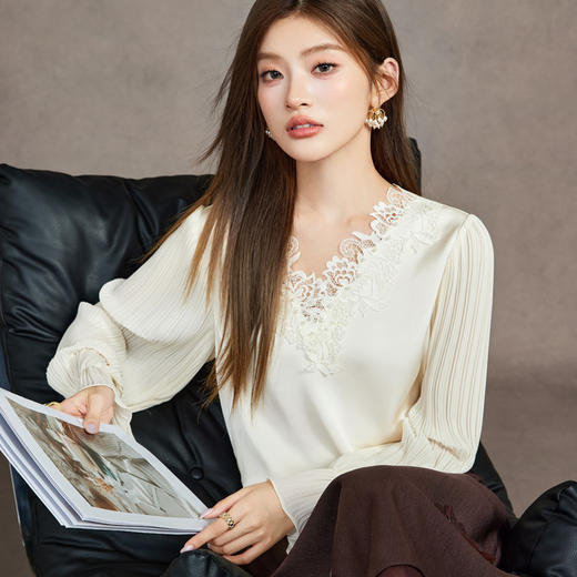 「自」全新升级【铂金会员183/天猫239/差价56】(01003)洛诗琳新款蕾丝拼接雪纺衫2025秋季设计感气质雪纺衬衫女 商品图2