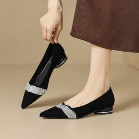 【预售5天】春秋款真皮低跟水钻单鞋尖头浅口磨砂羊皮粗跟时尚一脚蹬女鞋YS&0567