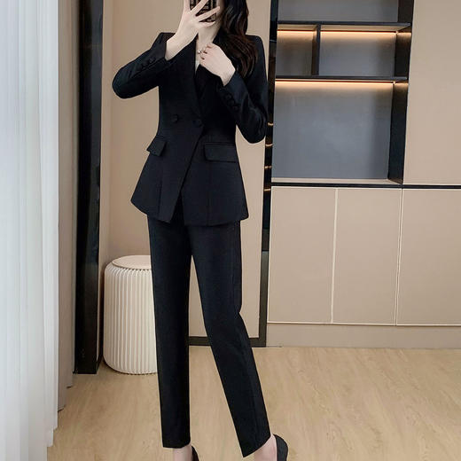 奢姿女装2025新款气质翻领职业套装女士时尚包扣西装裤子两件套250136211 商品图2