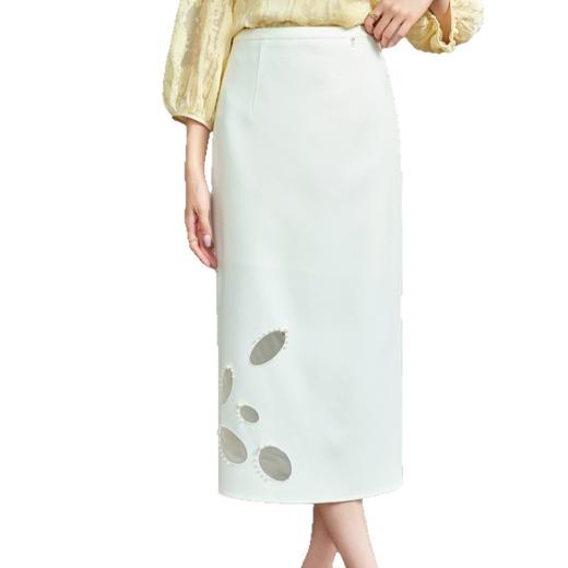 「自」全新升级【铂金会员174/天猫229/差价55】(42042)洛诗琳新中式镂空钉珠半身裙2025秋季优雅高腰显瘦直筒裙 商品图4