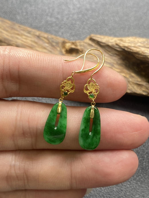 【FC0147】18K镶嵌翡翠阳绿耳坠 色泽阳绿  款式精美 商品图1