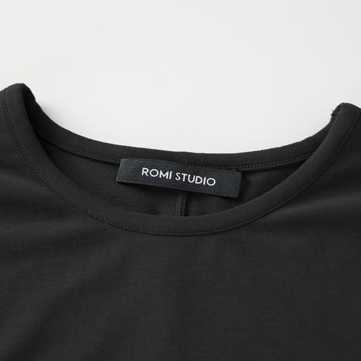 ROMI STUDIO 莫代尔混纺高弹快干修身超柔针织短袖T恤RW25SSY0068 商品图4