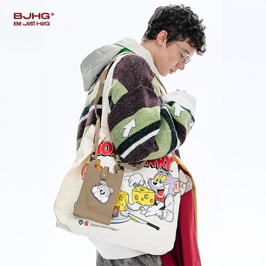 【猫和老鼠联名】BJHG不计后果贴贴手机包男女同款设计感百搭饰品 商品图2