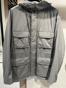 E ARMANI 外套男  EM003184AF18503-U8143 .