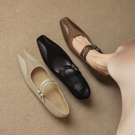 【预售5天】韩版时尚方头玛丽珍鞋方头拼接一字带浅口单鞋粗低跟舒适小皮鞋女KYD&KK11496 商品图4