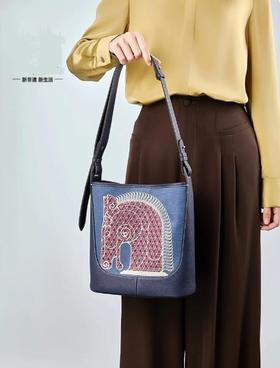 新中式刺绣包包设计感斜挎包，民族风单肩包百搭中国风TX-M110695